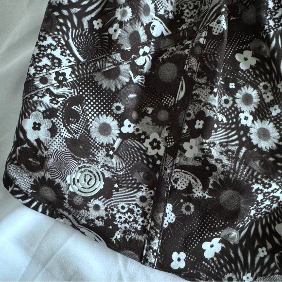 🆕🖤 Lululemon Seawheeze 2017 Tracker Short - Counter Culture White Black - Picture 6 of 7